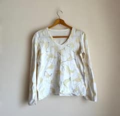 HaaT ISSEY MIYAKE Vネック長袖Tシャツ ホワイトのサムネイル