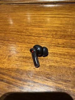 nothing ear a 右耳のサムネイル