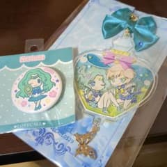 セーラーウラヌスとネプチューンキーホルダー、缶バッジのサムネイル