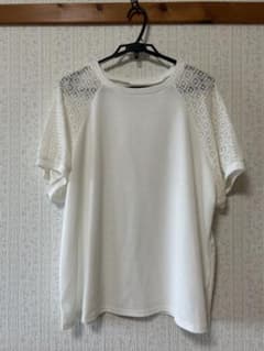 SHEIN CURVE ホワイト 半袖Tシャツ 2XLのサムネイル