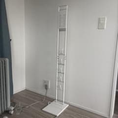 スティック掃除機スタンド　美品のサムネイル