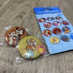 東京ディズニー チップとデール バッジ 2個セット - メルカリ
