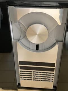 Bang & Olufsen  Beo center 2300 本体のみ未確認！のサムネイル
