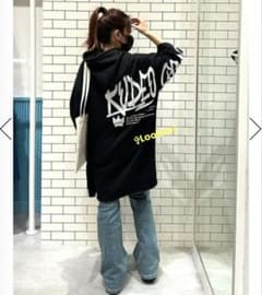 Right shoulder LOGOパーカーワンピース BLKのサムネイル