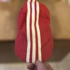 avavav adidas キャップ赤