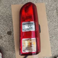 キャラバン E24　赤/クリア　テールランプ外品、バルブ付【新品】 キャラバン E24 赤/クリア テールランプ外品、バルブ付【新品】 | Shop
