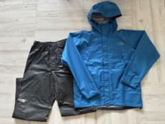 値下げ 美品 ノースフェイス レインスーツ 上下セット ブルー ブラックのサムネイル