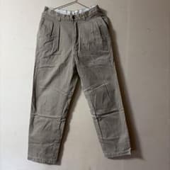 Levi's チノパンのサムネイル