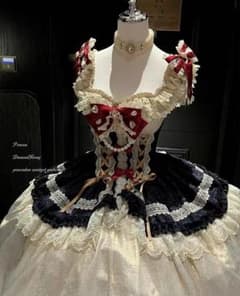 白雪姫風 ハイクオリティ姫系ロリータドレス コルセット 光沢ロングスカートセットのサムネイル