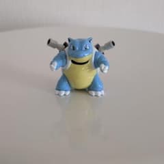 ポケモン びっくらたまごDX　カメックス フィギュアのサムネイル
