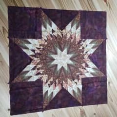 《ハンドメイド》ベツレヘムの星未完成パッチワークキルトトップのサムネイル