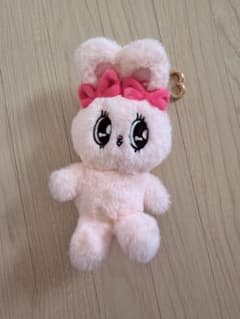 すぐに発送可‼️Esther Bunny エスターバニー ぬいぐるみ マスコットのサムネイル