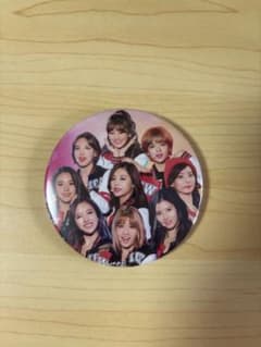 TWICE 缶バッジのサムネイル