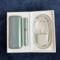 iQOS ILUMA prime イルマ　プライム　ジェットグリーンのサムネイル