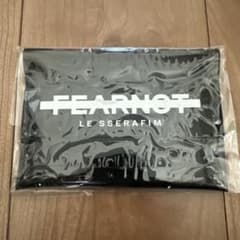LE SSERAFIM FEARNOT ポーチ　ファンクラブ特典のサムネイル
