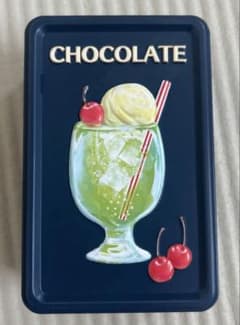 メリー チョコレート 空き缶 クリームソーダ柄のサムネイル