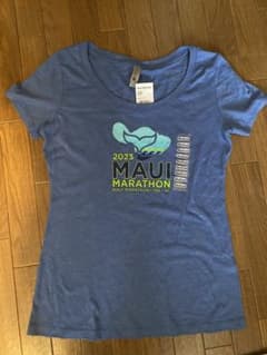新品未使用　マウイマラソン　2023 Tシャツのサムネイル