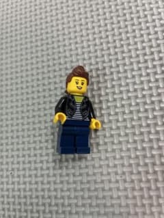 レゴ LEGO ミニフィグ 女性 ライダースジャケット