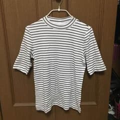 リブハイネックTシャツのサムネイル