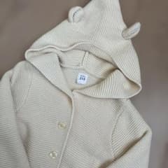 baby GAP くま耳 カーディガン アイボリー 1歳半2歳のサムネイル