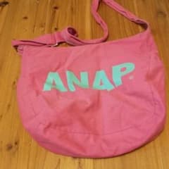 週末値下げ❤️ANAPショルダーバッグ❤️のサムネイル
