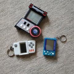 レトロゲーム beatmania ポータブルゲーム機 キーホルダー - メルカリ