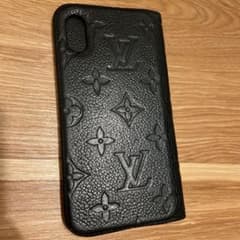 ルイヴィトン　iPhoneケースxs.s アンプラント　フォリオ 黒のサムネイル