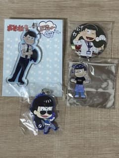 おそ松さん カラ松 アクリルキーホルダー 缶バッジ セット - メルカリ
