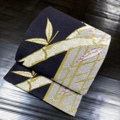 正絹六通袋帯【丸紋水面黒ゴールド】|mercariメルカリ官方指定廠商