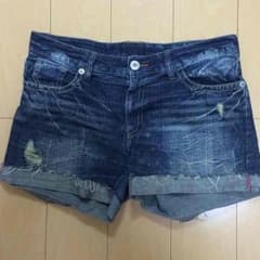 デニム ショートパンツ ダメージのサムネイル