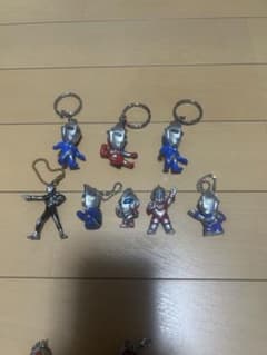 ウルトラマン キーホルダー 8個セット - メルカリ