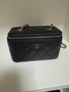 限定セールCHANEL マトラッセ キャビアスキン バニティバッグ ゴールド金具のサムネイル