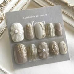 成人式間に合います◎ ネイルチップ 現品 オーダー 成人式 振袖 袴 お花のサムネイル