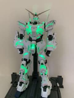 MGEX ユニコーンガンダム Ver.Ka　部分塗装完成品のサムネイル
