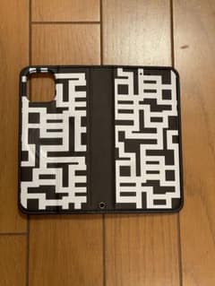 MagSafe対応 手帳型ケース iPhone12promax用 G柄のサムネイル