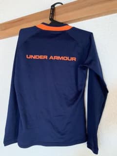 UNDER ARMOUR 長袖のサムネイル
