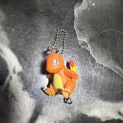 ポケモン ヒトカゲ キーホルダーのサムネイル