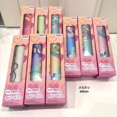 gigo ໒꒱ TWICE LOVELYS ラバーマット コンプリート - メルカリ