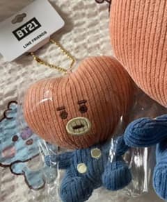 bts bt21 TATA コーディロイ　ぬいぐるみ　キーホルダーのサムネイル
