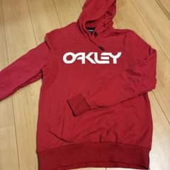 OAKLEY パーカー レッドのサムネイル