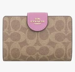 COACHコーチシグネチャーミディアム二つ折り財布フューチャーピンク COACHコーチシグネチャーミディアム二つ折り財布フューチャーピンク