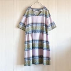 【ハンドメイド】エスニック柄 Vネック 半袖ワンピースのサムネイル