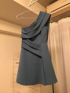 カメオグリーンミニドレスのサムネイル