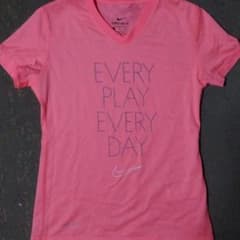 ナイキ　Ｔシャツ　130のサムネイル