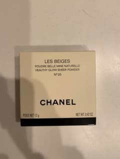 CHANEL LES BEIGES N°20 パウダーファンデーション 12gのサムネイル
