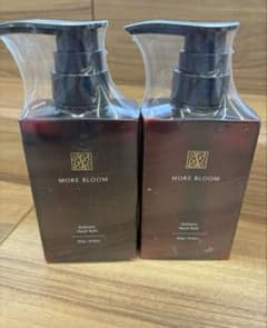 MORE BLOOM エステティックヘッドバス シャンプー 300g×2個 - メルカリ