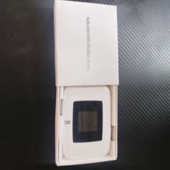 Rakuten WiFi Pocket Platinum 本体のサムネイル
