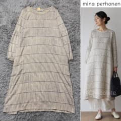 美品》ミナペルホネン ウールニットワンピース misty line ストライプ