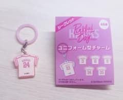 ユニフォーム型チャーム 24栗原陵矢 ピンクフルデーのサムネイル