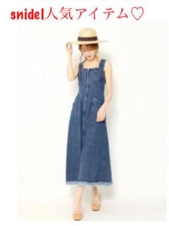 人気アイテム♡ スナイデル　デニムワンピースのサムネイル